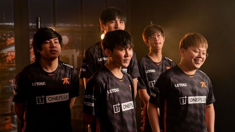 Kết quả hình ảnh cho fnatic the summit 12