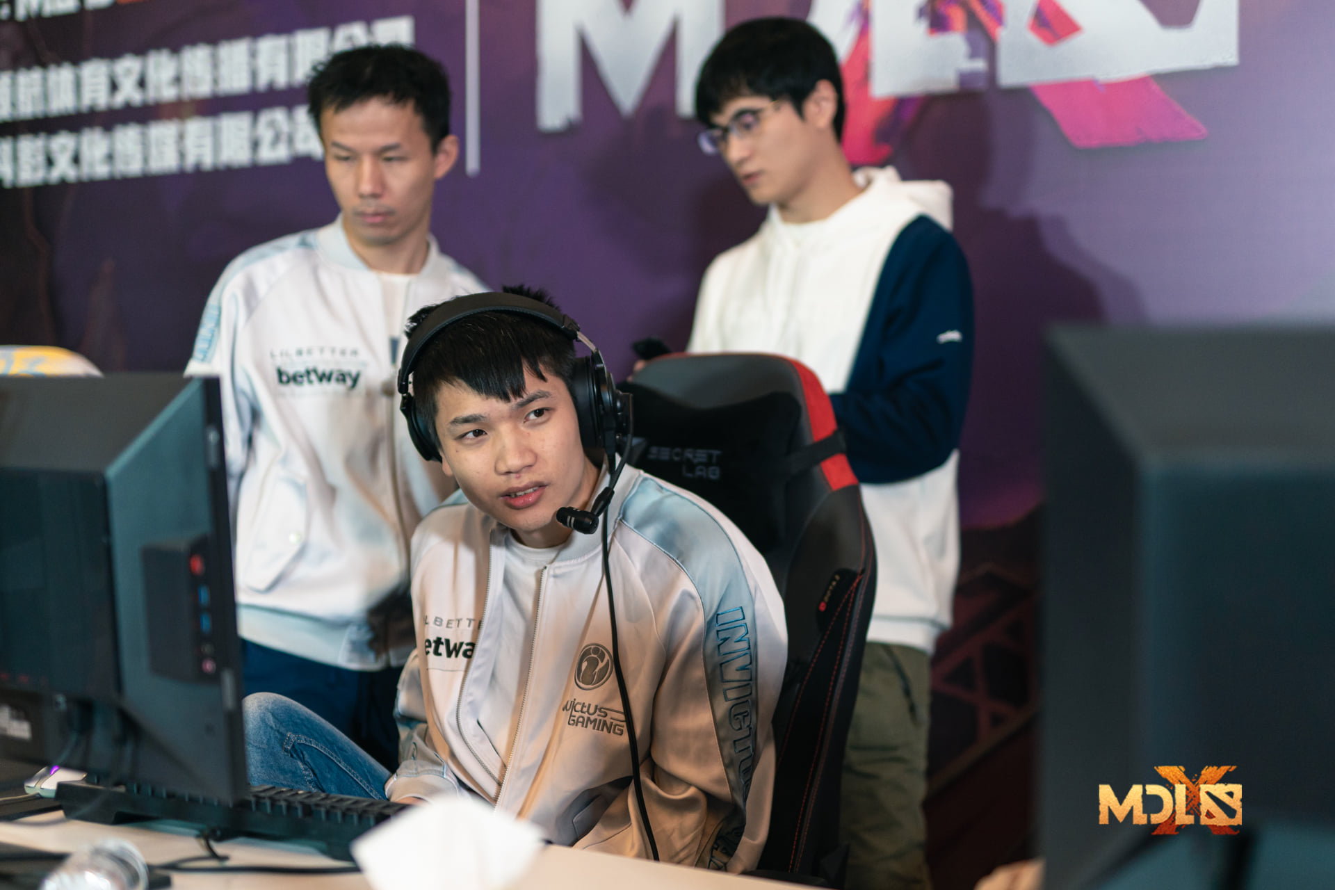 Kết quả hình ảnh cho mdl chengdu major invictus gaming